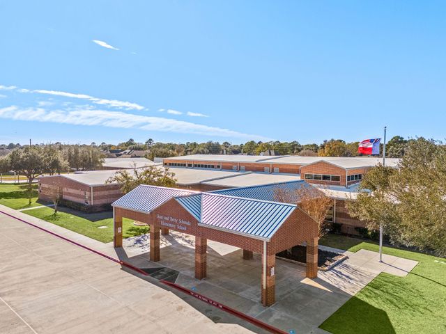 18323 Hickory Trunnel Lane, Houston, TX 77084