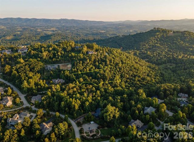 18 Keeping Kyle Crossing, Asheville, NC 28804