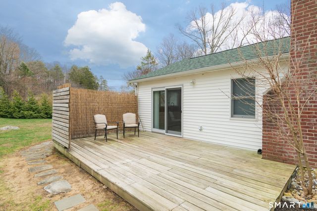 82 Sherry Lane, New Milford, CT 06776