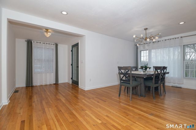 82 Sherry Lane, New Milford, CT 06776