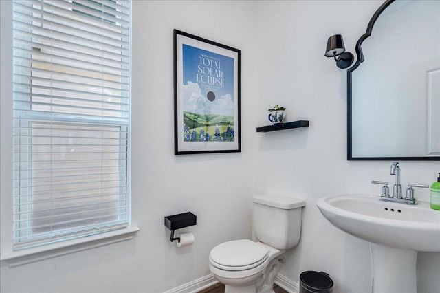 269 Star Mountain LN, Dripping Springs, TX 78620