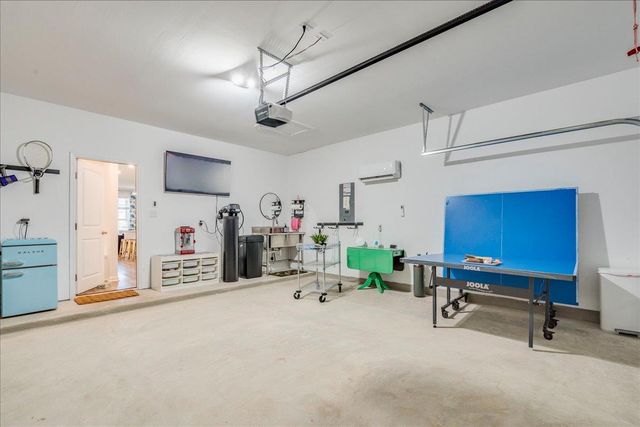 269 Star Mountain LN, Dripping Springs, TX 78620