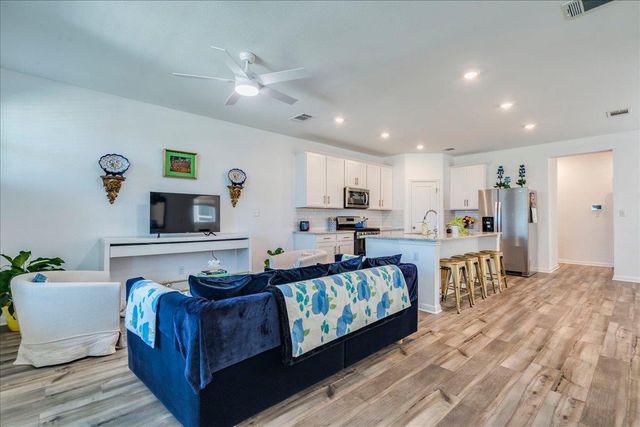 269 Star Mountain LN, Dripping Springs, TX 78620