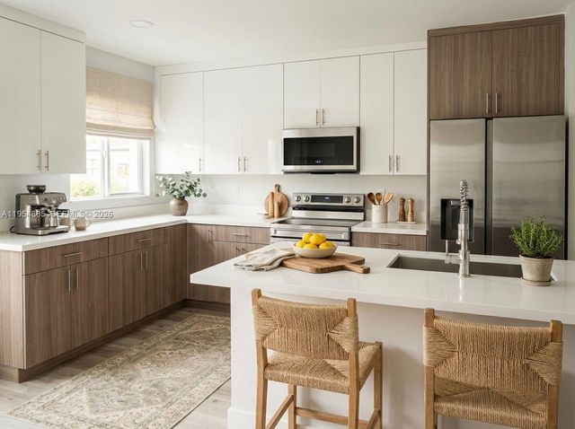 1221 NW 75th St, Miami, FL 33147