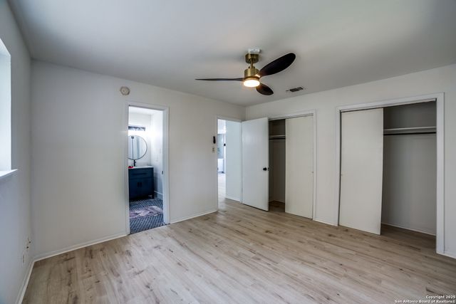 2114 S Trinity St, San Antonio, TX 78207
