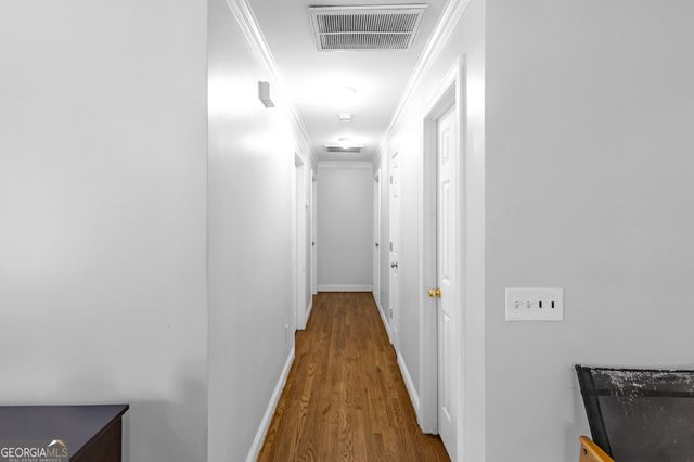 2269 Lakewood Drive NW, Kennesaw, GA 30152