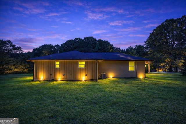 2269 Lakewood Drive NW, Kennesaw, GA 30152