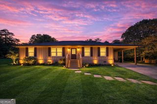 2269 Lakewood Drive NW, Kennesaw, GA 30152