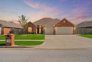 840 Carol Ann Place, Moore, OK 73160
