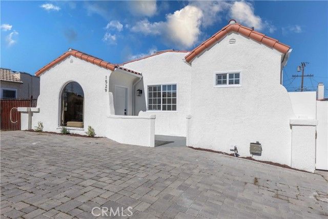 1529 W 96th Street, Los Angeles, CA 90047