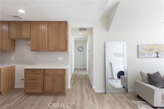 1529 W 96th Street, Los Angeles, CA 90047