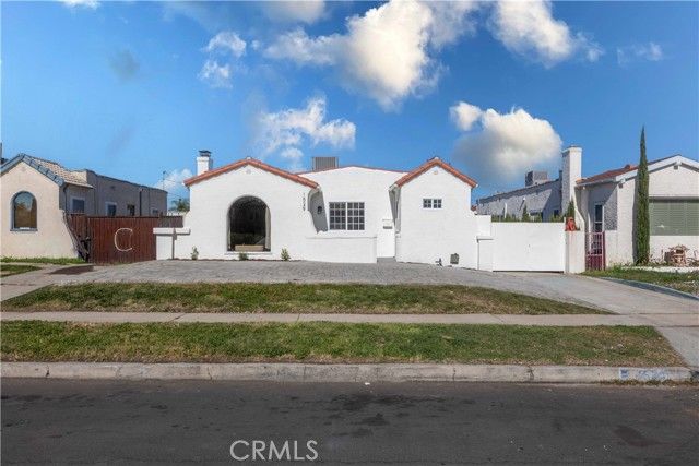 1529 W 96th Street, Los Angeles, CA 90047