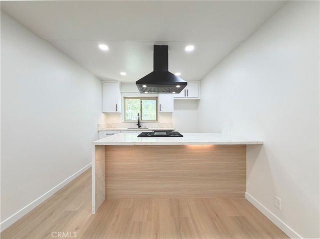 6020 Nevada 11, Woodland Hills, CA 91367