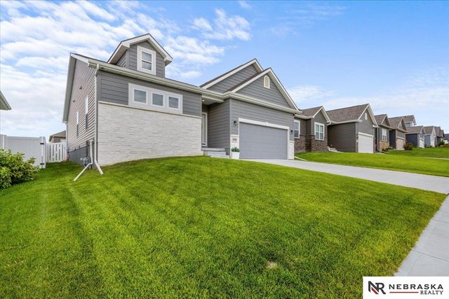 4708 N 210th Avenue, Omaha, NE 68022