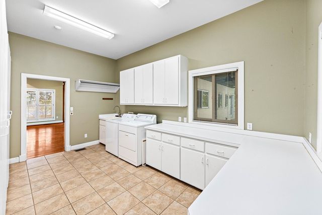 404 Overlook Dr, Kerrville, TX 78028