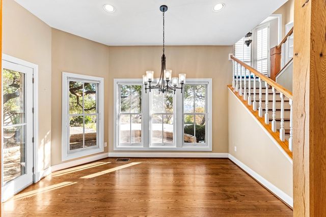 404 Overlook Dr, Kerrville, TX 78028