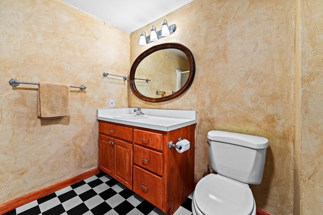 404 Overlook Dr, Kerrville, TX 78028