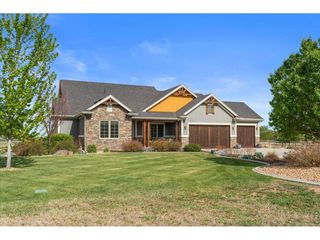 1336 Paramount Dr, Berthoud, CO 80513