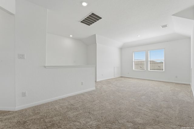 200 Alta Vista Ter, Seguin, TX 78155