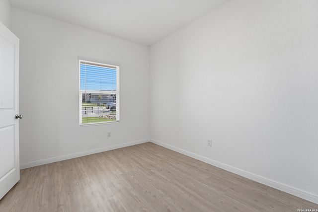 200 Alta Vista Ter, Seguin, TX 78155