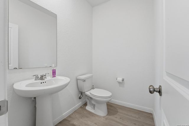 200 Alta Vista Ter, Seguin, TX 78155