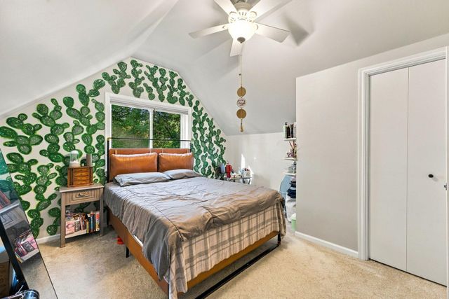 60 Imperial Drive E, West Saint Paul, MN 55118