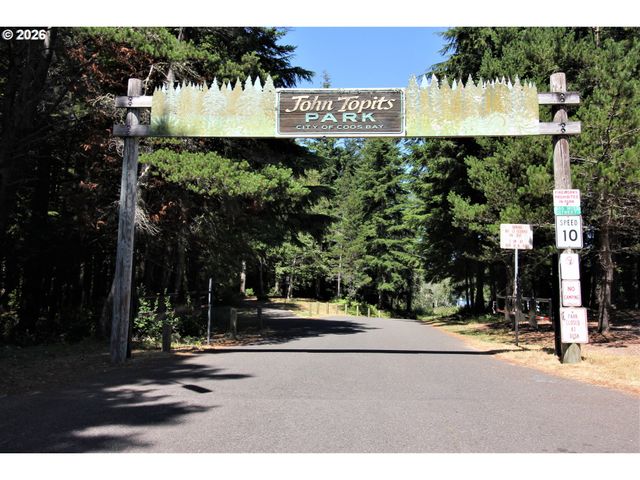 0 Fulton Ave 312, Coos Bay, OR 97420