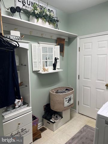 67 LAVENDER DR, Sewell, NJ 08080