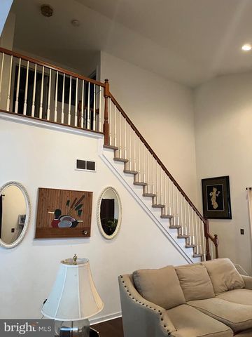 67 LAVENDER DR, Sewell, NJ 08080