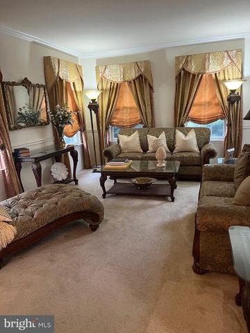 67 LAVENDER DR, Sewell, NJ 08080