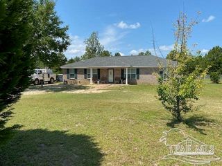 4361 Sablan Ln, Milton, FL 32583