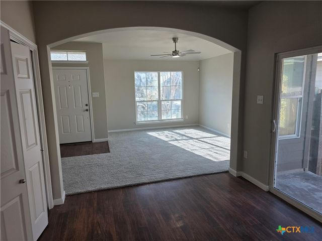 415 Capistrano Drive, San Marcos, TX 78666