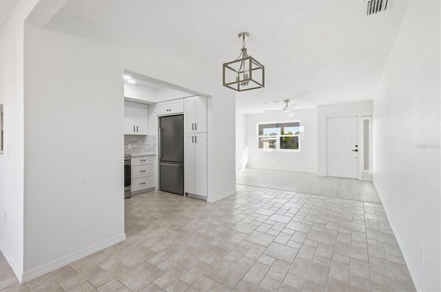1023 BEACH MANOR CIRCLE 49, Venice, FL 34285