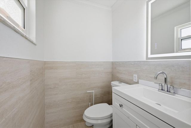 1023 BEACH MANOR CIRCLE 49, Venice, FL 34285