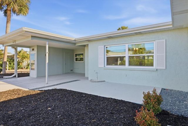 1023 BEACH MANOR CIRCLE 49, Venice, FL 34285