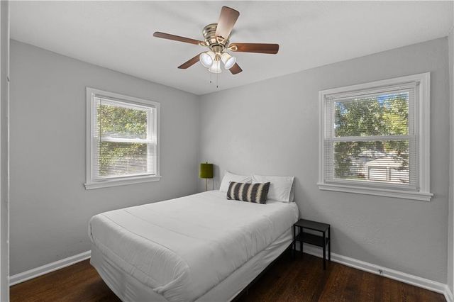 10401 E 35TH Street, Independence, MO 64052