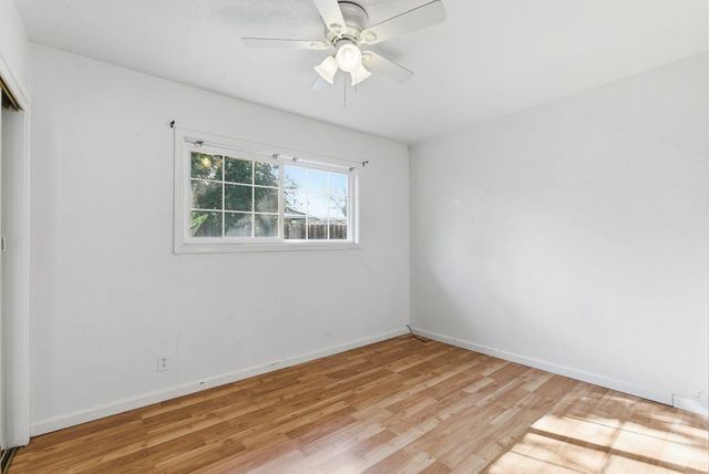 10 E Vivian Dr, Pleasant Hill, CA 94523