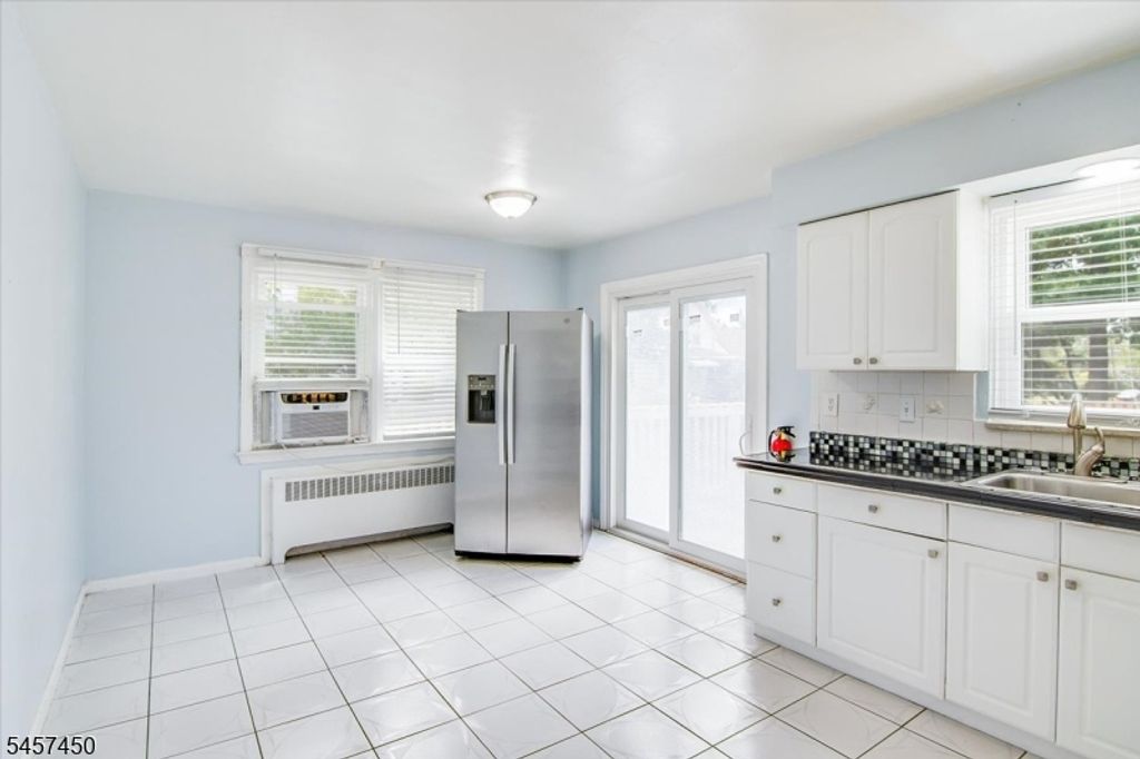 234 Aldene Rd, Roselle Boro, NJ 07203 — photo 5