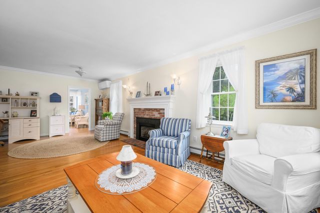 91 Williston Road, Sagamore Beach, MA 02562