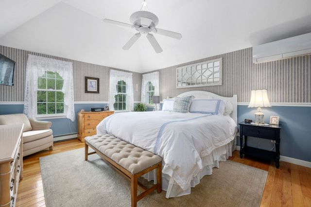 91 Williston Road, Sagamore Beach, MA 02562