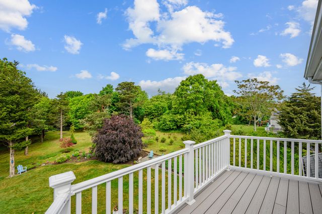 91 Williston Road, Sagamore Beach, MA 02562