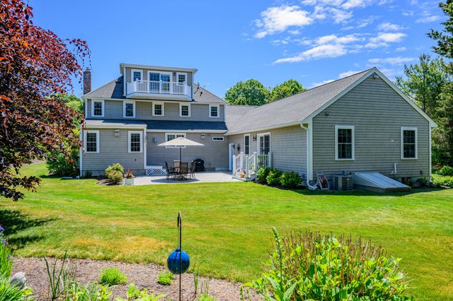 91 Williston Road, Sagamore Beach, MA 02562