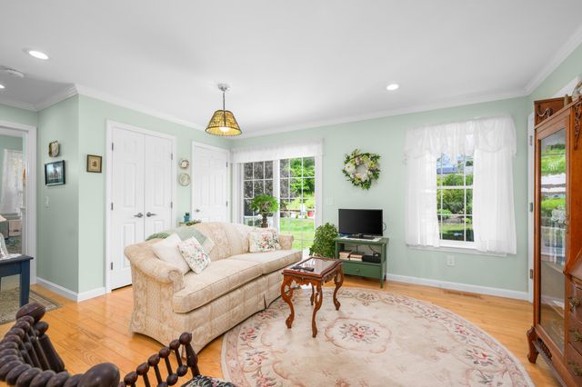 91 Williston Road, Sagamore Beach, MA 02562