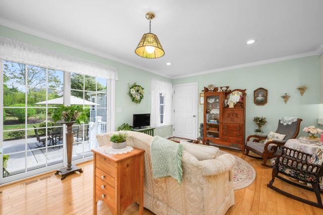91 Williston Road, Sagamore Beach, MA 02562