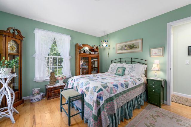 91 Williston Road, Sagamore Beach, MA 02562