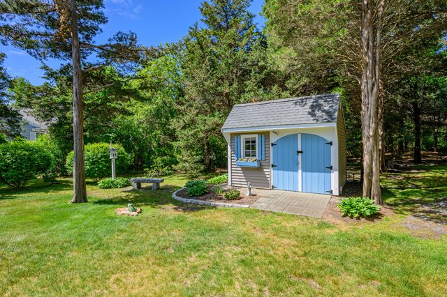 91 Williston Road, Sagamore Beach, MA 02562