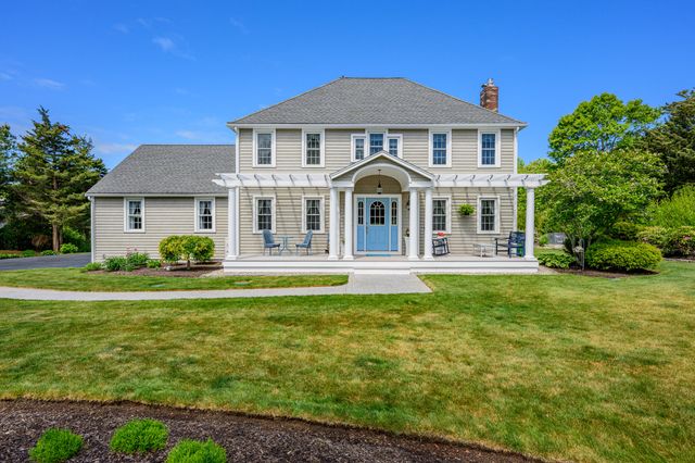 91 Williston Road, Sagamore Beach, MA 02562