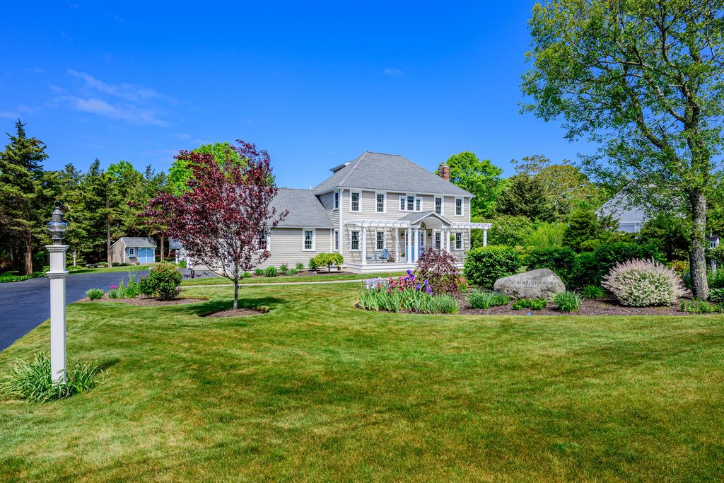 91 Williston Road, Sagamore Beach, MA 02562