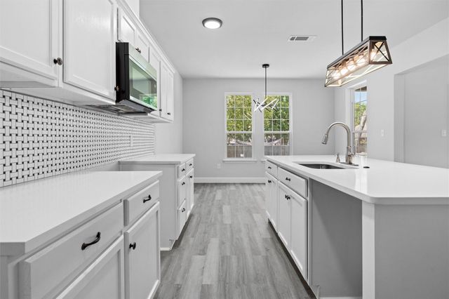 743 Ella Avenue, Dallas, TX 75217