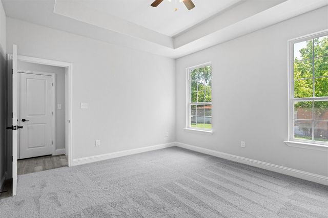 743 Ella Avenue, Dallas, TX 75217